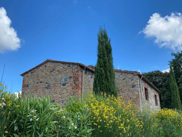 Rustico in vendita a Larderello, Toscana