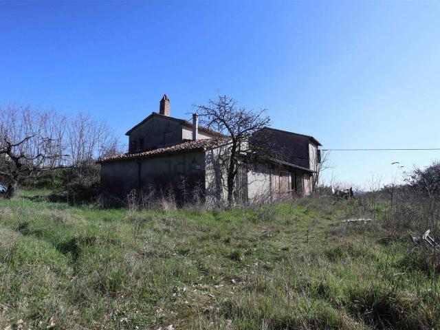 Rustico in vendita a Unione dei comuni Valle del Savio, Cesenà