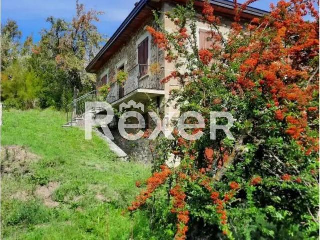 Rustico in vendita a Borgo Val Di Taro, Reggio Emilia