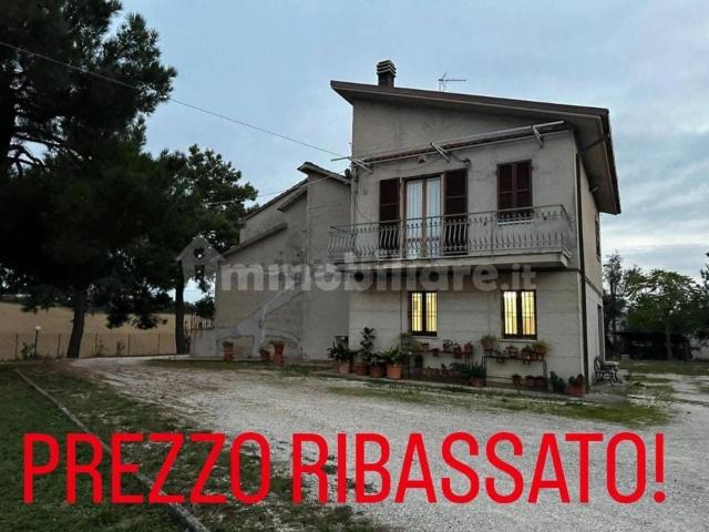 Rustico in vendita a Marche, Ancona