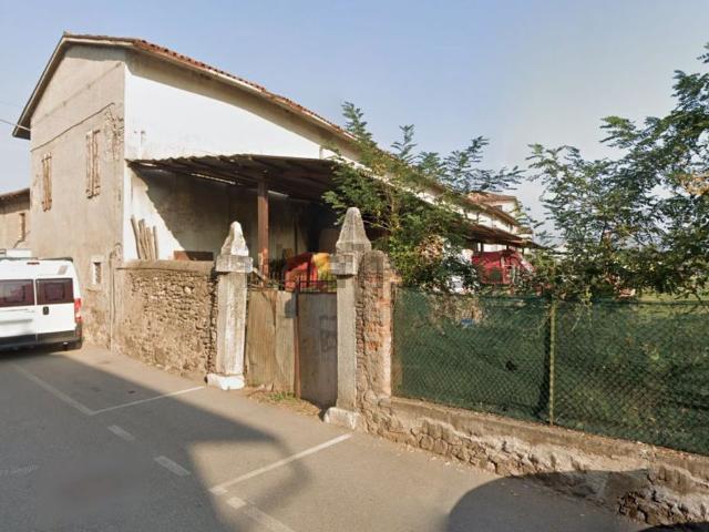 Rustico in vendita a Bedizzole, Lombardia