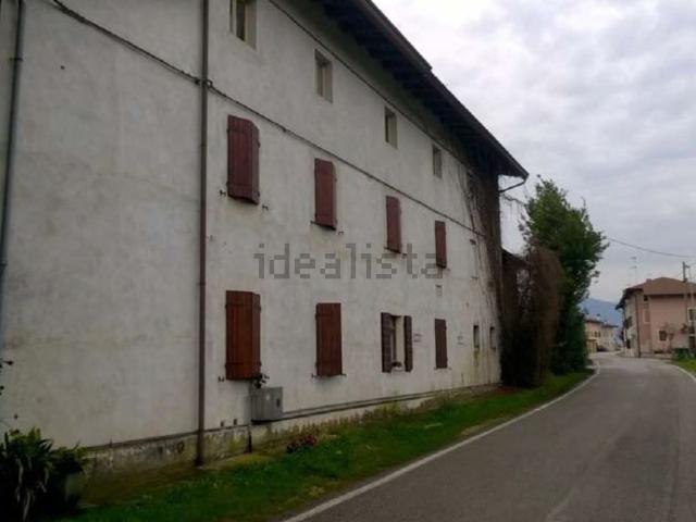 Rustico in vendita a Vivaro, Friuli-Venezia Giulia