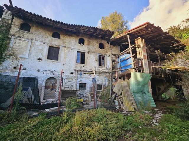 Rustico in vendita a Azzonica, Sorisole
