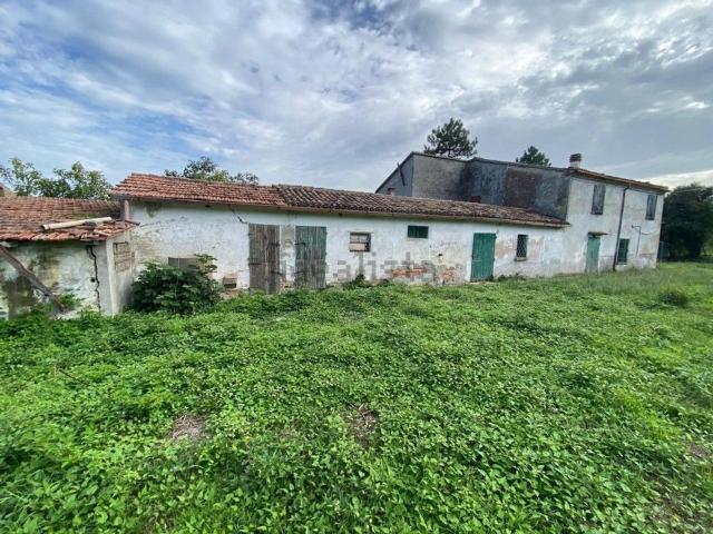 Rustico in vendita a Unione dei comuni Valle del Savio, Cesenà