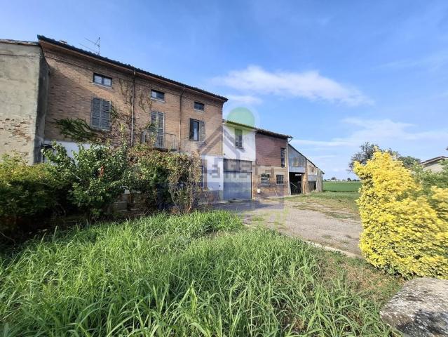 Rustico in vendita a Muradolo, Caorso