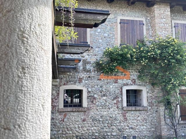 Rustico in vendita a Casola, Veneto