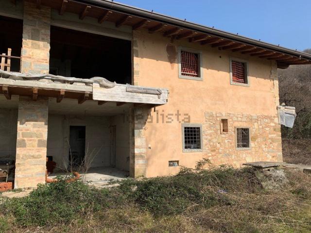 Rustico in vendita a San Paolo D'argon, Lombardia