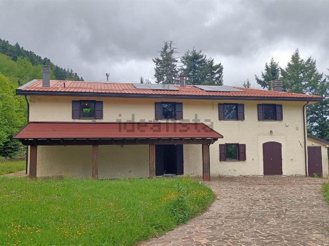 Rustico in vendita a Unione dell'Appennino Bolognese, Castiglione Dei Pepoli