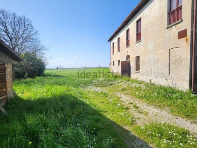 Rustico in vendita a Ravenna, Reggio Emilia