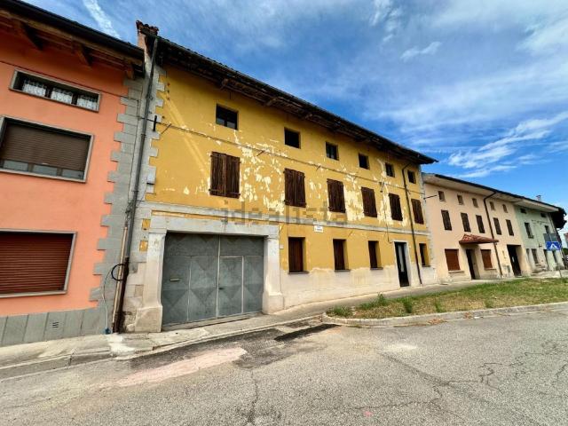 Rustico in vendita a Basiliano, Friuli-Venezia Giulia