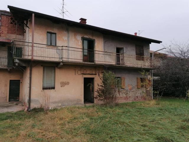 Rustico in vendita a Verghera, Samarate