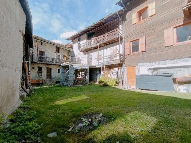 Rustico in vendita a Cogne, Aosta