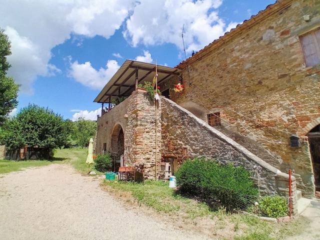 Rustico in vendita a Sanguineto, Tuoro Sul Trasimeno