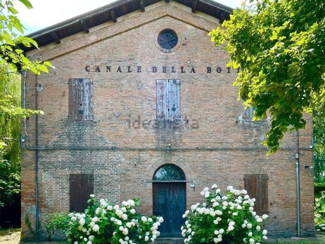 Rustico in vendita a Argenta, Reggio Emilia
