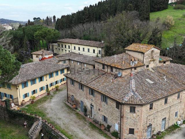 Rustico in vendita a Unione dei Comuni Circondario dell'Empolese Valdelsa, Lucardo
