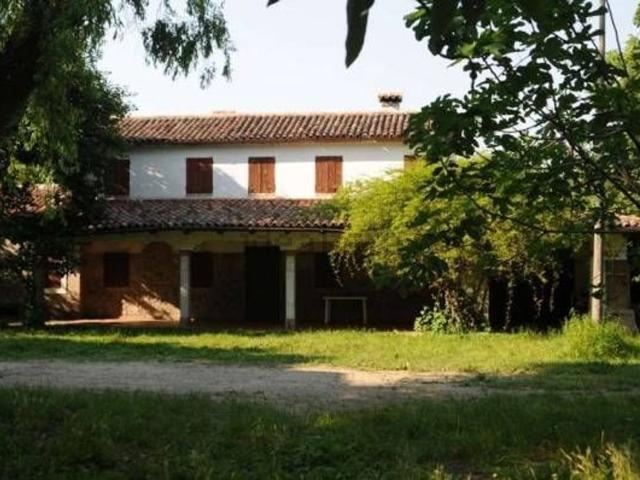 Rustico in vendita a Casalserugo, Lion