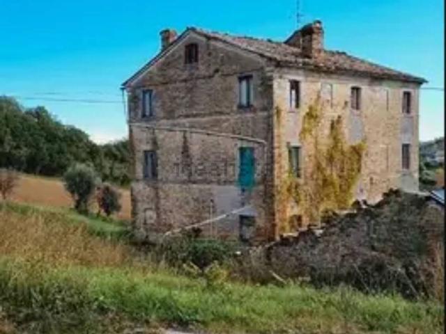 Rustico in vendita a Marche, Macerata
