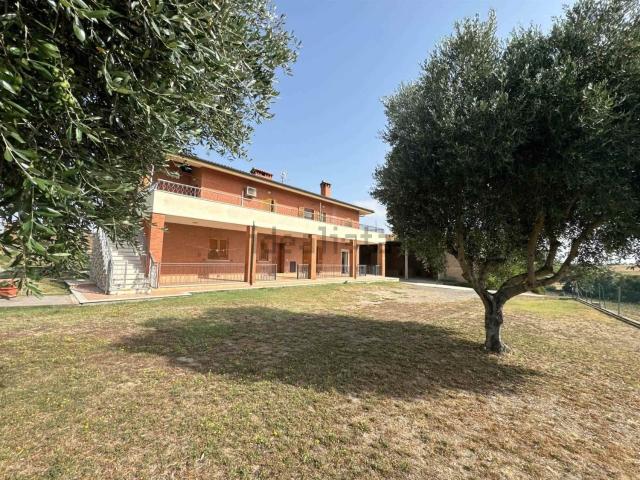 Rustico in vendita a Roma Capitale, Lazio