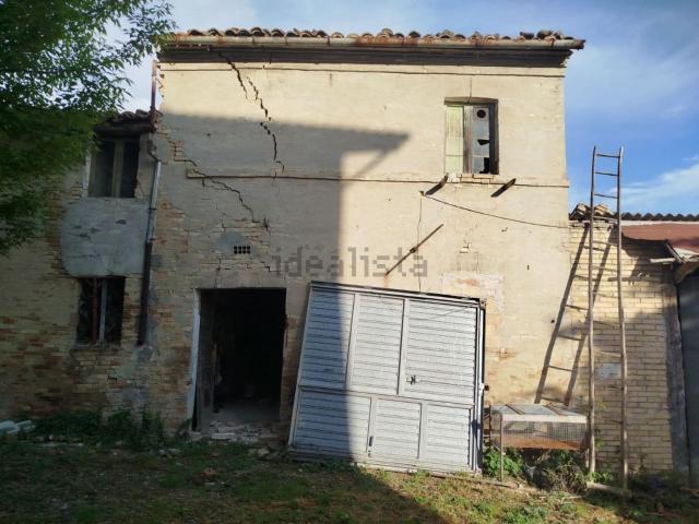Rustico in vendita a Marche, Macerata