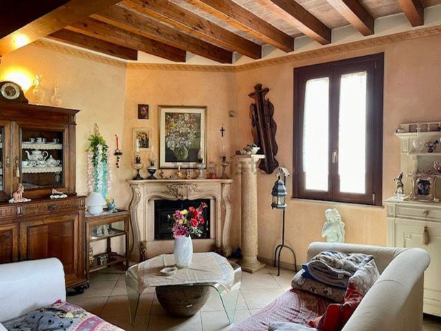 Rustico in vendita a Ronchi, Bondeno Di Gonzaga