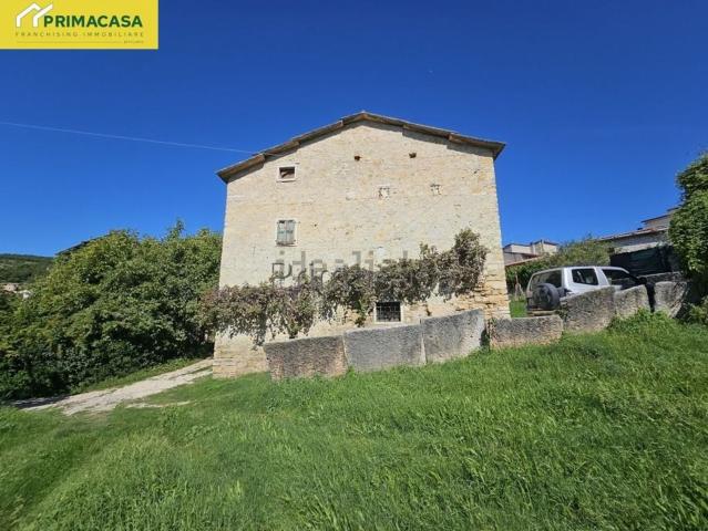Rustico in vendita a Fumane, Veneto