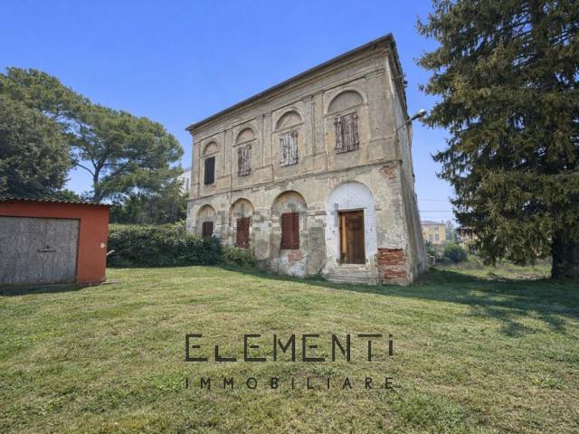 Rustico in vendita a Legnago, Veneto
