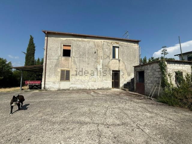 Rustico in vendita a Altavilla Silentina, Campania