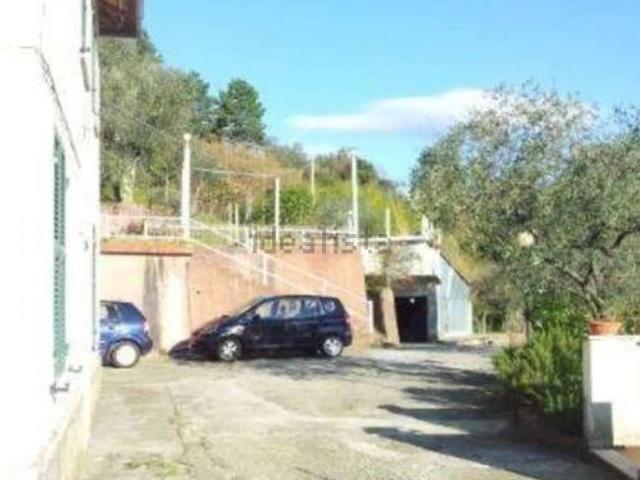 Rustico in vendita a Follo Alto, Follo
