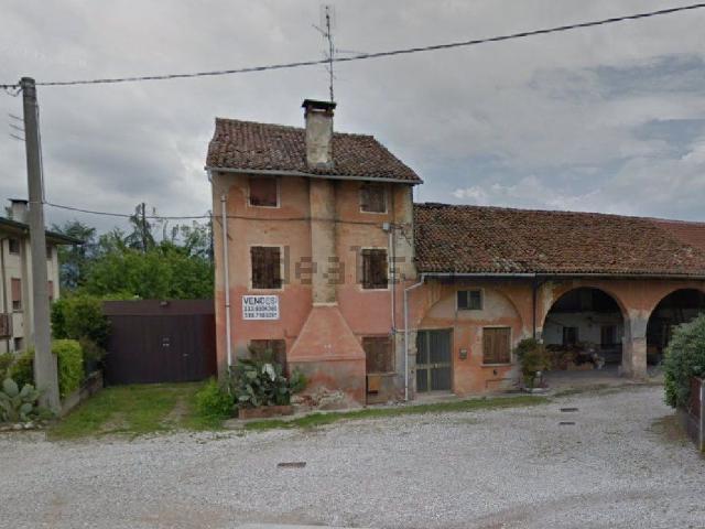 Rustico in vendita a Castelfranco Veneto, Veneto