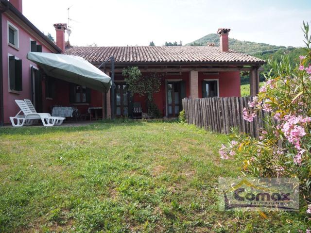 Rustico in vendita a Teolo