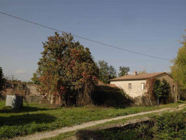 Rustico in vendita a Scarperia e San Piero, Scarperia