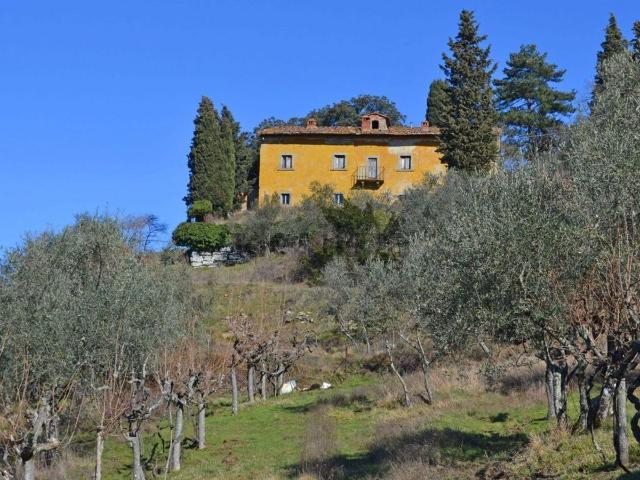 Rustico in vendita a Unione di Comuni Valdarno e Valdisieve, Rufina