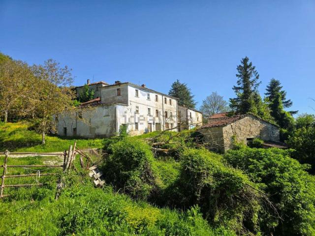 Rustico in vendita a Unione di comuni Valmarecchia, Montecopiolo