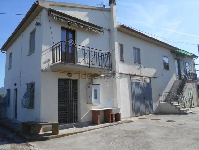 Rustico in vendita a Sant'Andrea a Pescaiola, San Giuliano Terme