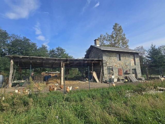 Rustico in vendita a Boscariggio, Vigliano Biellese