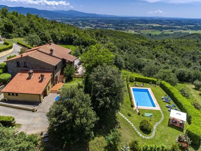 Rustico in vendita a Civitella in Val di Chiana, Toscana