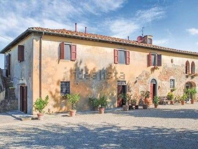 Rustico in vendita a Unione di Comuni Valdarno e Valdisieve, Reggello