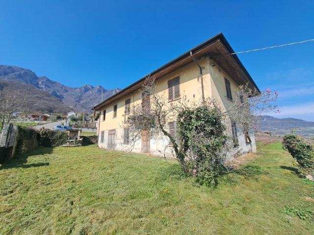 Rustico in vendita a Envie, Cuneo