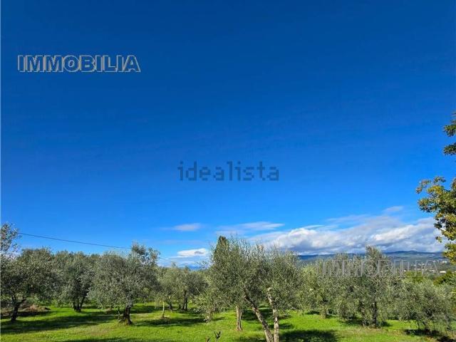 Rustico in vendita a Palazzo Del Pero, Toscana