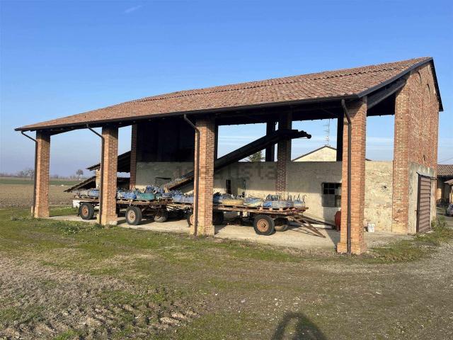 Rustico in vendita a San Giorgio Piacentino, Reggio Emilia