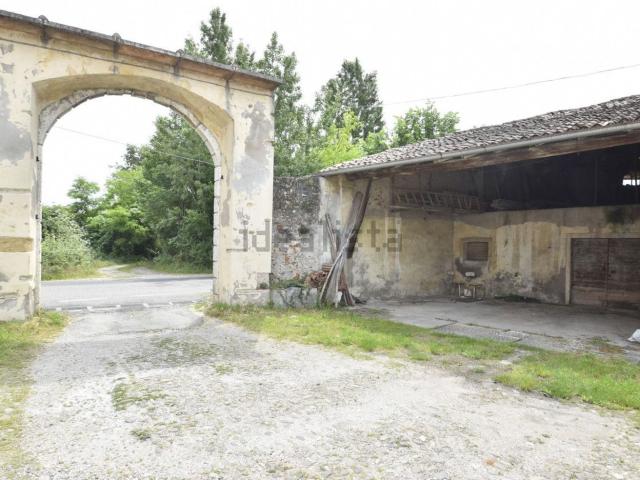 Rustico in vendita a San Vito al Mantico, Bussolengo