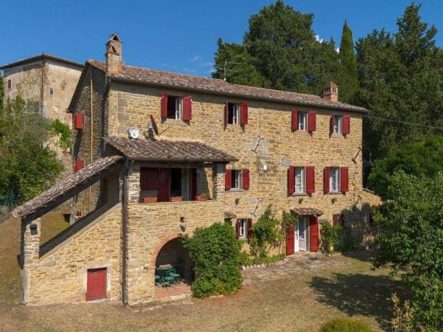 Rustico in vendita a Cortona, Toscana