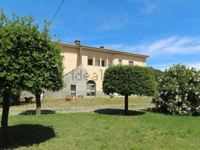 Rustico in vendita a Larderello, Toscana