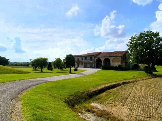 Rustico in vendita a Rovigo, Veneto