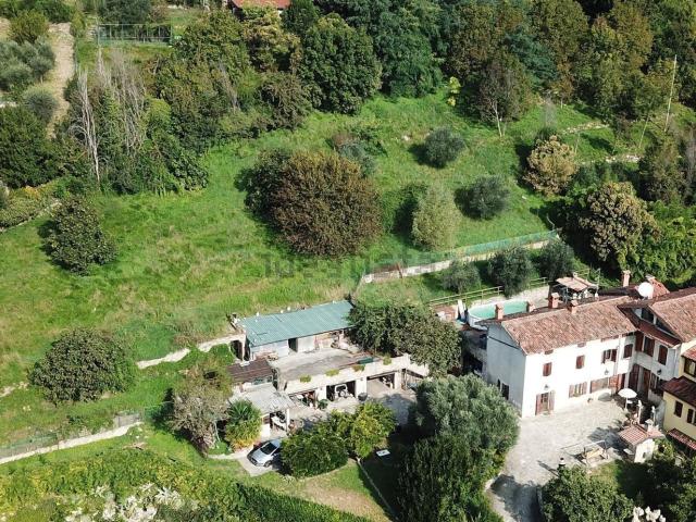 Rustico in vendita a Cenate Sopra, Lombardia