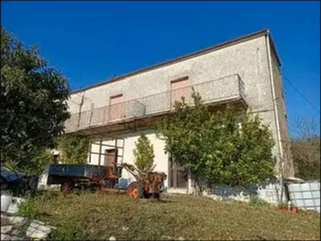 Rustico in vendita a Ariella, Casalduni
