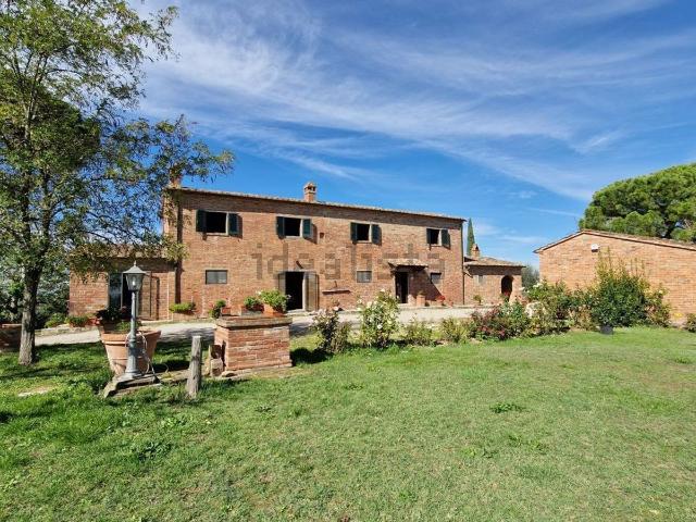 Rustico in vendita a Cortona