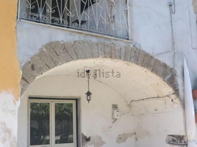 Rustico in vendita a Limatola, Campania