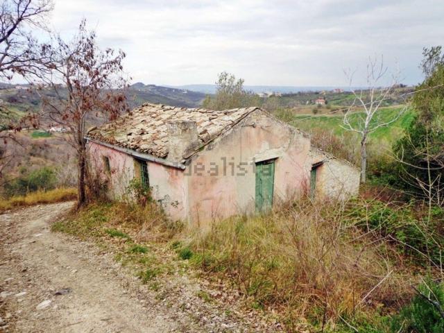 Rustico in vendita a Atessa, Abruzzo