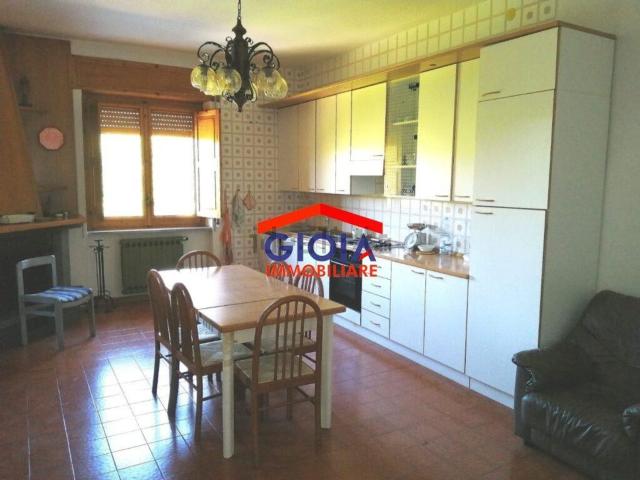 Rustico in vendita a Foglianise, Campania